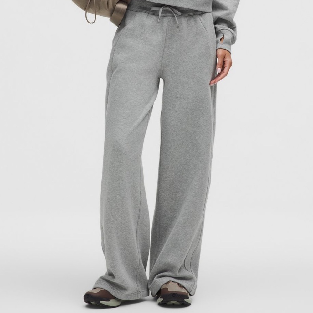 Lululemon Scuba Mid-Rise Wide-Leg Pant - Regular Length